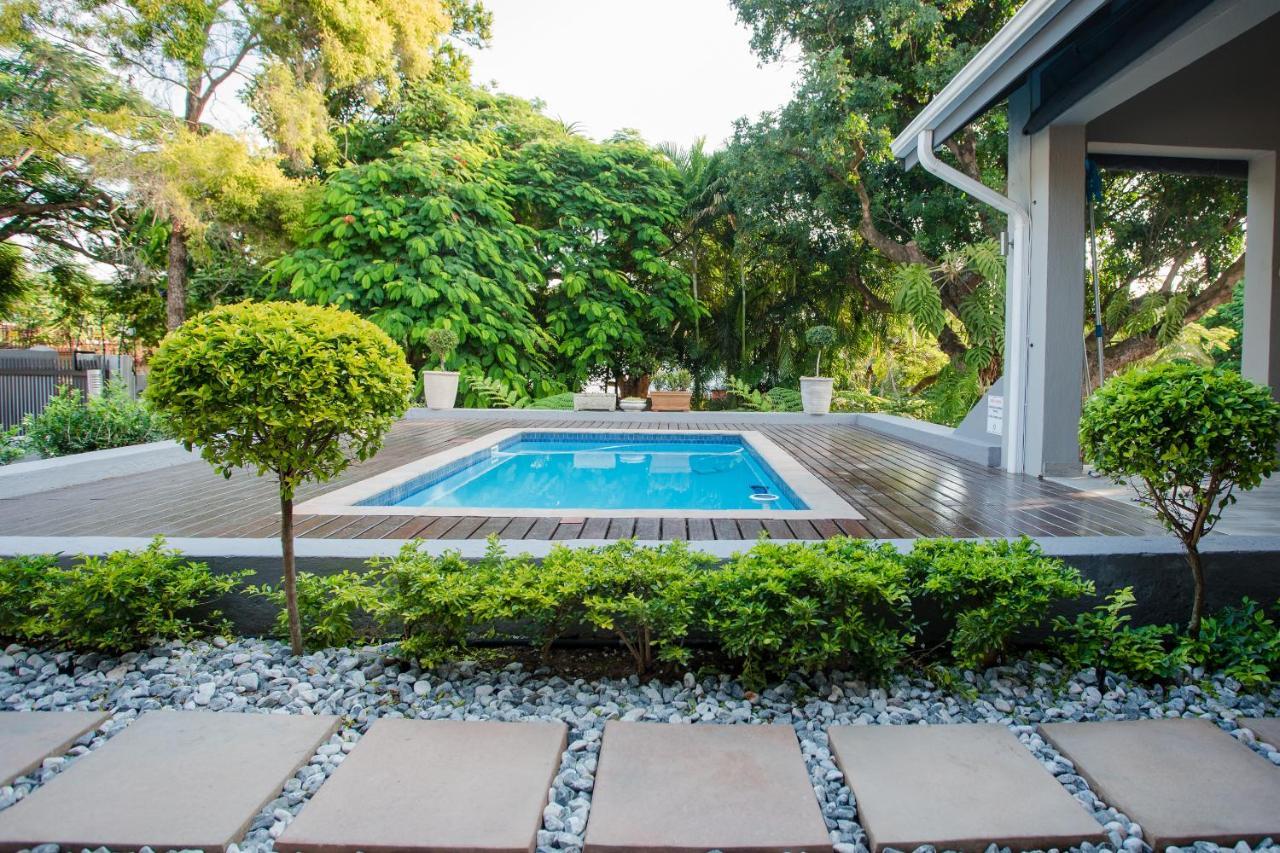 Vinique Guesthouse Mbombela Exterior photo